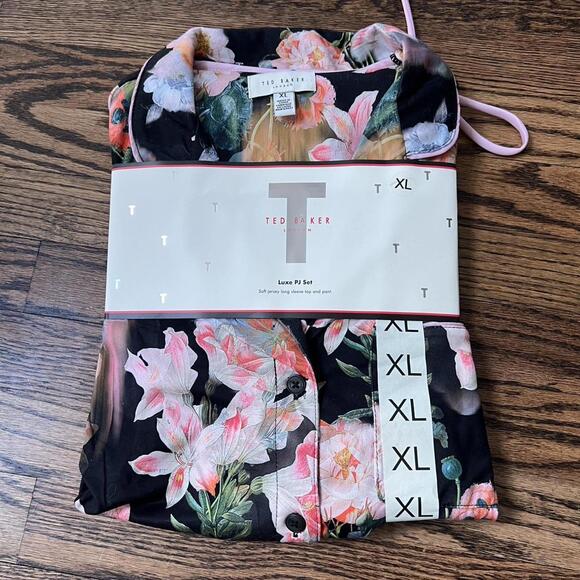 Ted Baker Other - Floral flower print satin Ted Baker pajama set new